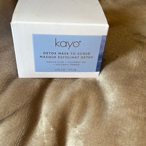 Kayo detox mask to scrub